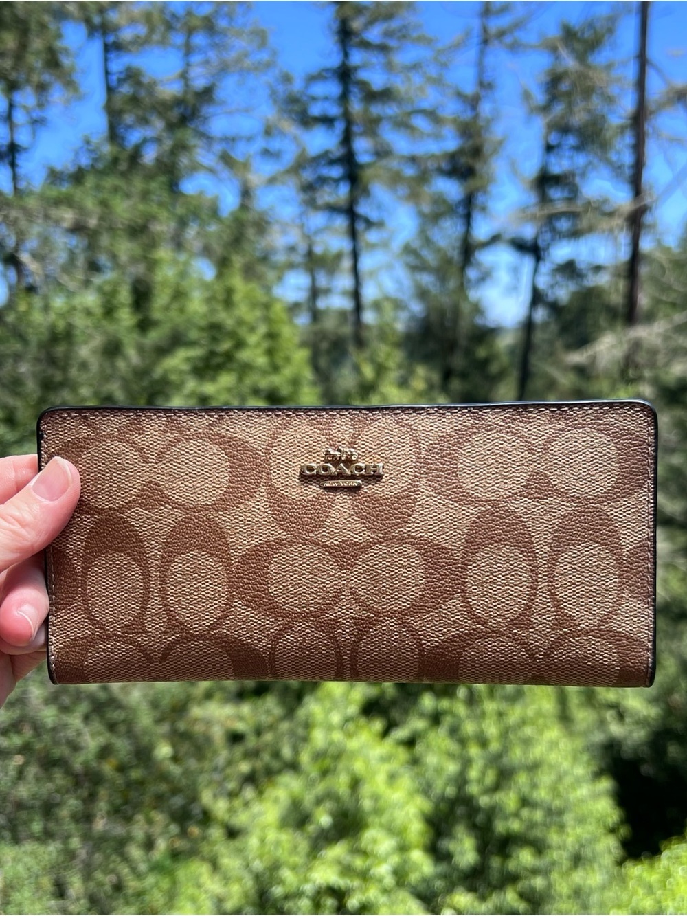 COACH Slim Bifold Snap Wallet Signature Canvas Khaki/Black with Gold Hardware